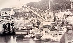 Havneutbygging i Florø. Foto: Dalsfjord Fyrmuseum (se tekst og lenke nedenfor).