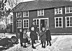 Barnehagebarn i Svanviken arbeidskoloni, 1923. Foto: Riksarkivet